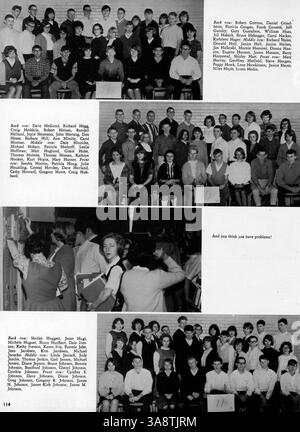 Die Ausgabe 1965 des Jahrbuchs „Aurean“ von Richfield High zeigt das akademische Jahr und hebt Schüler, Lehrer, Leichtathletik, Clubs, und große Schulveranstaltungen von 1964 bis 1965. Stockfoto