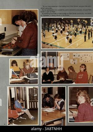 Dieses Jahrbuch der Park Center High School 1983 dokumentiert die Schülerschaft, Schulaktivitäten, Sportwettbewerbe und andere Schulveranstaltungen das ganze Jahr über. Stockfoto