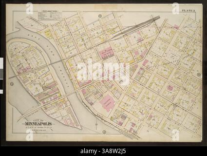 Der Minneapolis City Atlas bietet detaillierte Vermessungen und Platzes von städtischen Grundstücken und zeigt Infrastruktur wie Eisenbahnen, Parks und Wassersysteme sowie Streckenabschnitte und Unterteilungen. Stockfoto