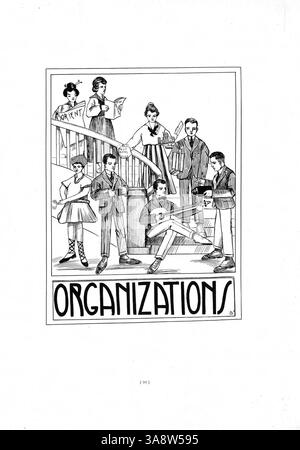 Das Jahrbuch „The Cardinal Tenth Anniversary Number“ 1916 dokumentiert die Studenten, Lehrkräfte, Leichtathletik und außerschulische Aktivitäten, die das akademische Jahr 1915-1916 an der East High prägten. Stockfoto