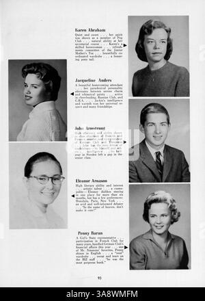 Das High Yearbook der Universität 1960, Bisbila, erfasst das Schuljahr 1959-1960 und zeigt Studenten, Lehrkräfte, Sportveranstaltungen, Clubs, und afroamerikanische Geschichtsbeiträge. Stockfoto