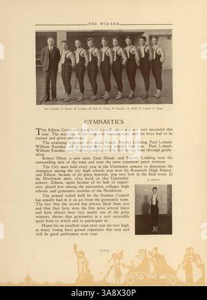 Das Edison Yearbook 1933 mit dem Titel „Wizard“ enthält die Studenten, Lehrkräfte, Sportteams, Clubs und Schlüsselveranstaltungen aus dem Schuljahr 1932-1933, die das Schulleben an der Edison High School dokumentieren. Stockfoto