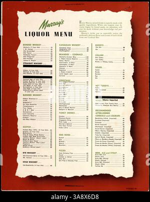 Dieses Menü aus Murray's Restaurant bietet einen doppelten Cardstock mit Bildern und Beschreibungen von Angeboten wie Lendensteak-Spezialitäten, Mittagsspezialitäten, a-la-carte-Hauptgerichte, Vorspeisen, Cocktails und Desserts. Das Menü umfasst auch einen Spirituosenbereich und umfasst Geo Hormel Co. Stockfoto