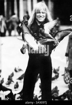 Larry Norman (1947–2008), US-amerikanischer Sänger/Songwriter und Plattenproduzent, der als Pionier der Christian Rock-Musik (in den frühen 1970er Jahren als Jesus Music bekannt) gilt. (USA) Stockfoto