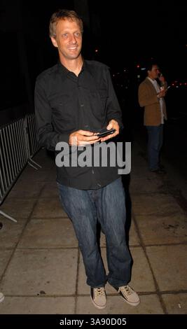 August 2008 – Hollywood, Kalifornien, USA – 01. August 2008 – Hollywood, Kalifornien – Tony Hawk. Die Launch Party für die T-Mobile Sidekick LX Tony Hawk Edition fand an einem privaten Ort statt. Foto: Faye Sadou/AdMedia (Foto: © Faye Sadou/AdMedia via ZUMA Wire) Stockfoto