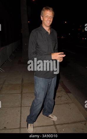 August 2008 – Hollywood, Kalifornien, USA – 01. August 2008 – Hollywood, Kalifornien – Tony Hawk. Die Launch Party für die T-Mobile Sidekick LX Tony Hawk Edition fand an einem privaten Ort statt. Foto: Faye Sadou/AdMedia (Foto: © Faye Sadou/AdMedia via ZUMA Wire) Stockfoto