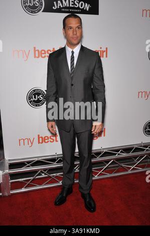 September 2008 – Hollywood, CA, USA – 15. September 2008 – Hollywood, Kalifornien – Dane Cook. "Mein bester Freund" Weltpremiere im Arclight Hollywood. Foto: Jaguar/AdMedia Stockfoto