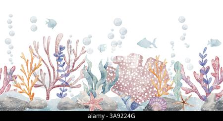 Aquarellillustration eines Unterwasserbodens mit bunten Korallen, Fischen, Blasen und Meerespflanzen. Zeichnung von nahtlosen Mustern mit Algen für Grenzen oder Kinderzimmer Wandkunst. Kunst für Baby-Design. Stockfoto