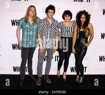 29. September 2009 – Hollywood, Kalifornien, USA – 29. September 2009 – Hollywood, Kalifornien – die Ettes. „Whip it“ in Los Angeles Premiere im Grauman's Chinese Theatre. Foto: Kevan Brooks/AdMedia Stockfoto