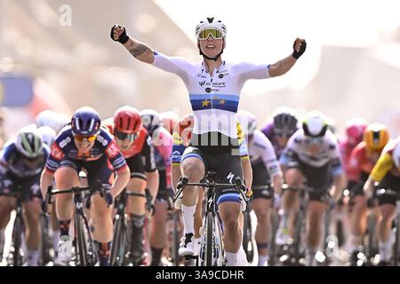 Wevelgem, Belgien. 30. März 2025. Die Niederländerin Lorena Wiebes von SD Worx-ProTime gewinnt die Frauenelite „Gent-Wevelgem – in Flanders Fields“, ein Tagesrennen, 169,1 km von Ieper nach Wevelgem, Sonntag, den 30. März 2025. BELGA FOTO JASPER JACOBS Credit: Belga News Agency/Alamy Live News Stockfoto