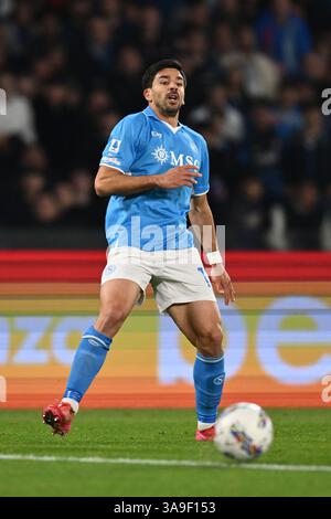 Neapel, Italien. 31. März 2025. Giovanni Simeone von S.S.C. Napoli spielt am 30. Tag der Serie A Meisterschaft zwischen S.S.C. Napoli und A.C. Milan im Diego Armando Maradona Stadium am 30. März 2025 in Neapel. Quelle: Unabhängige Fotoagentur/Alamy Live News Stockfoto