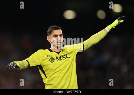Neapel, Italien. 31. März 2025. Alex Meret von S.S.C. Napoli nimmt am 30. Tag der Serie A Meisterschaft zwischen S.S.C. Napoli und A.C. Milan im Diego Armando Maradona Stadium am 30. März 2025 in Neapel Teil. Quelle: Unabhängige Fotoagentur/Alamy Live News Stockfoto