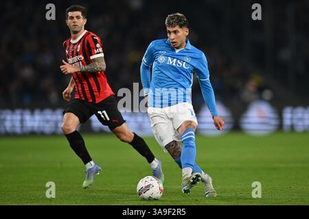 Neapel, Italien. 31. März 2025. Mathias Olivera von S.S.C. Napoli spielt am 30. Tag der Serie A Meisterschaft zwischen S.S.C. Napoli und A.C. Milan im Diego Armando Maradona Stadium am 30. März 2025 in Neapel. Quelle: Unabhängige Fotoagentur/Alamy Live News Stockfoto