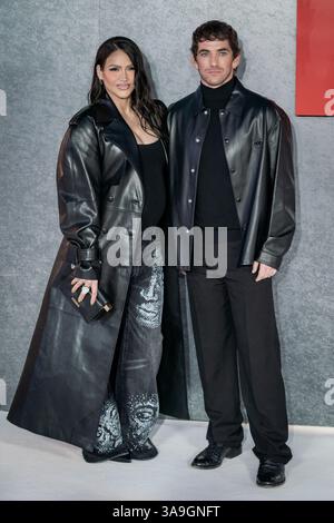 Gäste besuchen die Premiere von „MobLand“ im Odeon Luxe Leicester Square, London, Großbritannien. Stockfoto