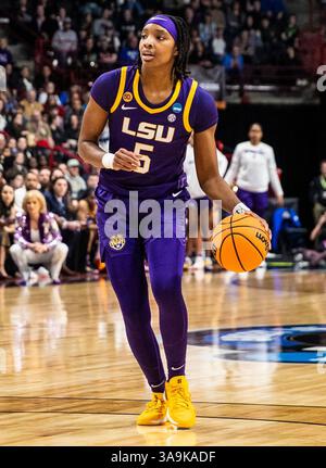 März 30 2025 Spokane WA USA während des NCAA Women's Basketball Regional Elite Acht Spiels eins zwischen LSU Lady Tigers und der UCLA Brunis. UCLA besiegte LSU 72-65 in der Spokane Veterans Memorial Arena, Spokane, WA. Thurman James/CSM (Bild: © Thurman James/Cal Sport Media) Stockfoto