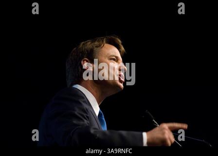 29. April 2007: San Diego, CA, USA - Senator JOHN EDWARDS spricht vor der kalifornischen Demokratischen Versammlung in San Diego. (Kreditbild: © Earl S. Cryer/ZUMA Press) Stockfoto