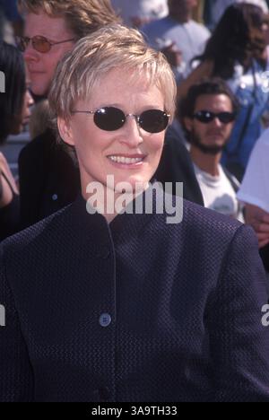 Juni 1999 - Los Angeles, CA, USA - GLENN CLOSE bei der „Tarzan“-Premiere. (Bild: © Kathy Hutchins/ZUMA Press) Stockfoto