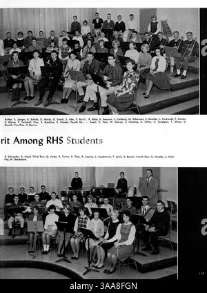 Das Robbinsdale High School Yearbook 1964, „The Robin“, dokumentiert wichtige Meilensteine, sportliche Leistungen, akademische Leistungen und Schulaktivitäten aus dem Schuljahr 1963-1964. Stockfoto