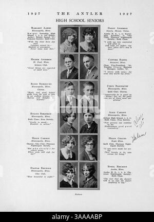 Die Ausgabe 1927 des Antler Yearbook der Minnehaha Academy bietet einen umfassenden Überblick über das Leben von Schülern, Lehrern, Schulvereinen, Sportveranstaltungen, und wichtige Ereignisse aus dem Schuljahr 1926-1927. Stockfoto