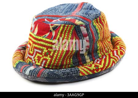 Thai farbigen Hut isoliert auf weißem Hintergrund Stockfoto
