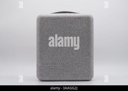 Bangkok, Thailand - 26. März 2022, Phantom 4 pro in der Schaumstoffbox. Es ist nicht mehr in Produktion. Für die neueste DJI-Technologie. Bangkok, Thailand. Stockfoto