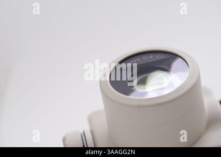 Bangkok, Thailand - 26. März 2022, Kameraobjektiv von Phantom 4 pro ist Censor Micro 4 3 und 24 mm. Es ist nicht mehr in Produktion. Für das neueste in DJI-Technik Stockfoto