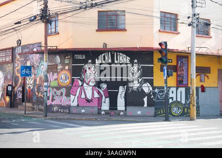 Puebla, Mexiko; 1. Januar 2025: Außenansicht eines Gebäudes für Wrestling-Events in Mexiko. Stockfoto