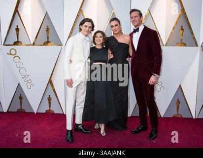 4. März 2018: Hollywood, Kalifornien, USA: TIMOTHEE CHALAMET, Oscar-Nominierte Nicole Flender, Elizabeth Chambers, Armie Hammer kommen auf dem roten Teppich der 90. Oscars im Dolby Theatre in Hollywood an. (Bild: © Michael Baker/AMPAS Via ZUMA Wire/ZUMAPRESS.com) Stockfoto