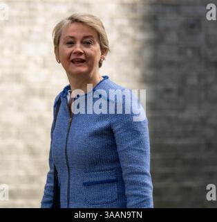 London, Großbritannien. April 2025. Yvette Cooper, Innenministerin, kommt zu einer Kabinettssitzung in der Downing Street 10 London. Quelle: Ian Davidson/Alamy Live News Stockfoto