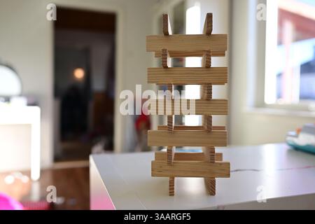 Skånes-Fagerhult, Skåne, Schweden. April 2025. Kapla Blocks Stockfoto