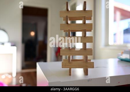 Skånes-Fagerhult, Skåne, Schweden. April 2025. Kapla Blocks Stockfoto