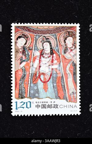 CHINA - CA. 2008: Eine in China gedruckte Briefmarke zeigt Wandgemälde der Qiuci Grottoe, ca. 2008 Stockfoto