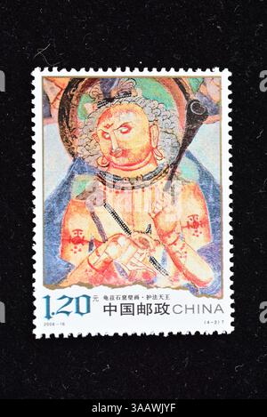 CHINA - CA. 2008: Eine in China gedruckte Briefmarke zeigt Wandgemälde der Qiuci Grottoe, ca. 2008 Stockfoto