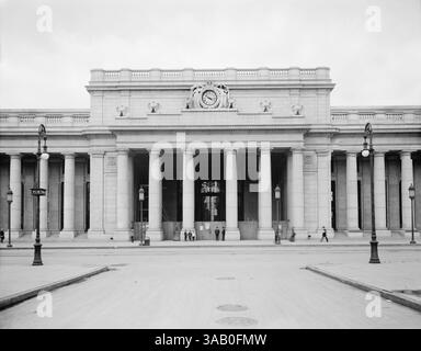 Dezember 2017 - Pennsylvania Station, Eingang 32nd Street, New York City, New York, USA, Detroit Publishing Company, Anfang der 1910er Jahre (Credit Image: © Circa Images/Glasshouse Via ZUMA Wire) Stockfoto
