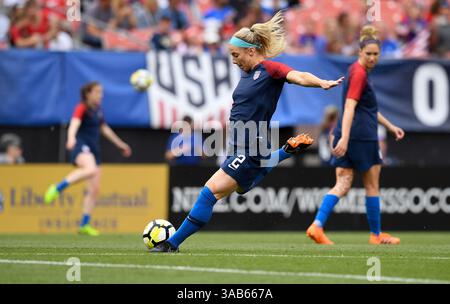 12. Juni 2018 - Cleveland, Ohio, USA - Cleveland, Ohio - Dienstag, 12. Juni 2018: Julie Ertz während eines internationalen Freundschaftsspiels zwischen den Frauen der USA und China PR (CHN) im FirstEnergy Stadium. (Kreditbild: © Brad Smith/ISIPhotos via ZUMA Wire) Stockfoto