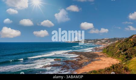 Ballito Bay, Durban, KwaZulu Natal, Südafrika, Green Gold, Uferpromenade mit Meerblick, Urlaubsziel Resort Stockfoto