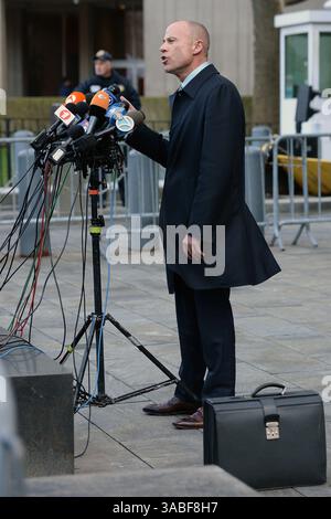 April 2018 - New York, NY, USA - 16. April 2018 New York City. Michael Avenatti im US-Gerichtsgebäude Daniel Patrick Moynihan in New York City am 16. April 2018. (Foto: © Kristin Callahan/Ace Pictures via ZUMA Press) Stockfoto