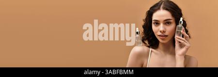 Eine hübsche junge Frau zeigt ihre Hautpflege-Routine und unterstreicht ihr Selbstvertrauen und ihre Schönheit, Banner Stockfoto