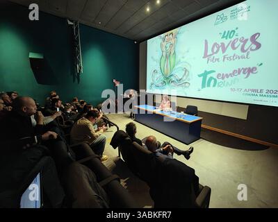 Turin, Italien. April 2025. Torino Cinema Massimo Präsentation des Lovers Film Festival: Das am längsten laufende LGBTQI Filmfestival in Europa und dritter in der Welt, Regie: Vladimir Luxuria, wird 40 Jahre alt. Quelle: Unabhängige Fotoagentur/Alamy Live News Stockfoto