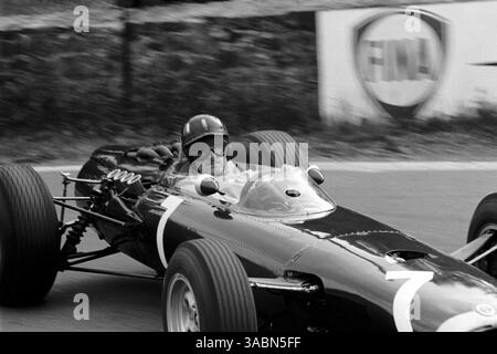 Graham Hill (GBR) BRM P261 holte die Pole, wurde aber fünfter...Grand Prix von Belgien, Spa-Francorchamps, 13. Juni 1965. (Kreditbild: ©Sutton Motorsports/ZUMA Press) Stockfoto