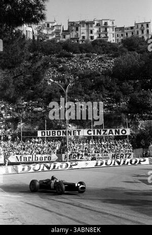 Graham Hill (GBR) BRM P261 wurde Dritter...Grand Prix von Monaco, Monte Carlo, 22. Mai 1966. (Kreditbild: ©Sutton Motorsports/ZUMA Press) Stockfoto