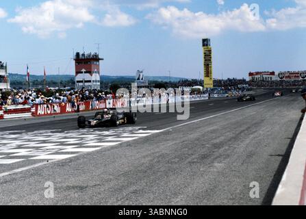 Rennsieger Mario Andretti (USA) Lotus 79 führt seinen zweitplatzierten Teamkollegen Ronnie Peterson (SWE) Lotus 79..Grand Prix, Rd 9, Paul Ricard, Frankreich, 2. Juli 1978..Bestes BILD. (Kreditbild: ©Sutton Motorsports/ZUMA Press) Stockfoto
