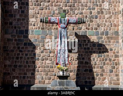 Coricancha mit dem Kloster Santo Domingo in Cuzco, Perú. Stockfoto