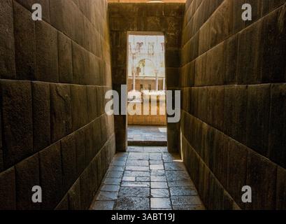 Coricancha mit dem Kloster Santo Domingo in Cuzco, Perú. Stockfoto