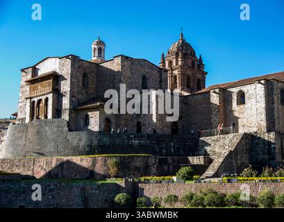 Coricancha mit dem Kloster Santo Domingo in Cuzco, Perú. Stockfoto