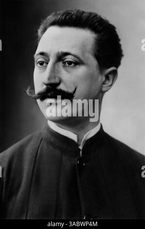 1895 c. , PARIS , FRANKREICH : der französische Maler EDOUARD DETAILLE ( Jean-Baptiste Edouard , 1848–1912 ). Foto von Paul Nadar , Paris .- KUNST - ARTE - PITTURA - Malerei - PITTORE - Künstler - artista - Porträt - ritratto - baffi - Schnurrbart - Kragen - Colletto - ARCHIVIO GBB Stockfoto