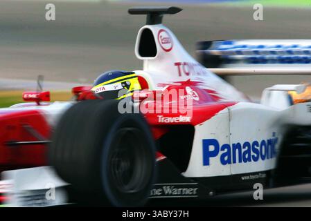 Cristiano da Matta (BRA) Toyota TF103.Formel-1-Tests, Valencia, Spanien, 30. Januar 2003.DIGITALES BILD (Kreditbild: ©Sutton Motorsports/ZUMA Press) Stockfoto