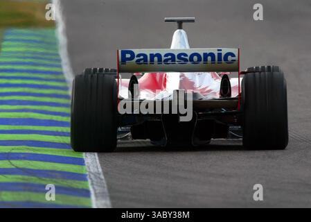 Cristiano da Matta (BRA) Toyota TF103.Formel-1-Tests, Valencia, Spanien, 30. Januar 2003.DIGITALES BILD (Kreditbild: ©Sutton Motorsports/ZUMA Press) Stockfoto