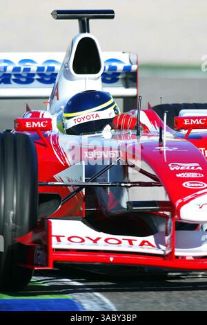 Cristiano da Matta (BRA) Toyota TF103.Formel-1-Tests, Valencia, Spanien, 28. Januar 2003.DIGITALES BILD (Credit Image: ©Sutton Motorsports/ZUMA Press) Stockfoto