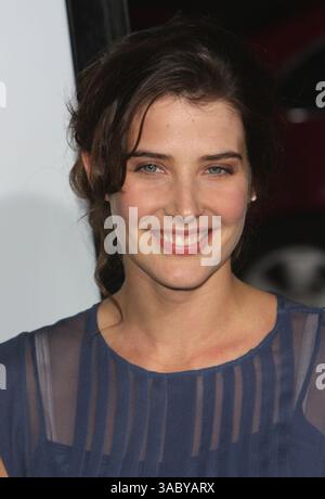 April 2008 - Hollywood, Kalifornien, USA - COBIE SMULDERS bei der Weltpremiere von „Forgetting Sarah Marshall“ im Grauman's Chinese Theatre in Hollywood. (Kreditbild: © Glenn Weiner/ZUMA Press) Stockfoto